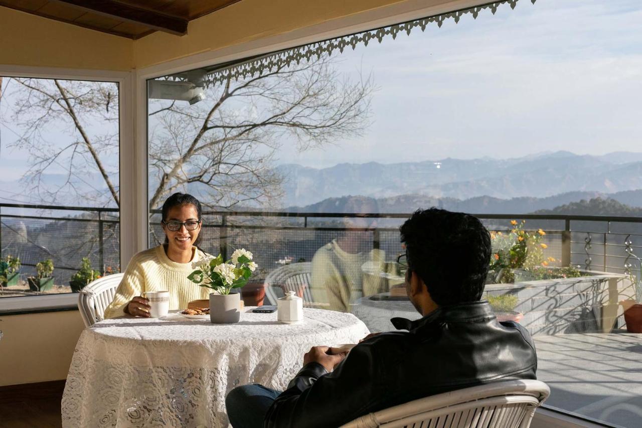 Stayvista At Springfield With Bonfire Kasauli Buitenkant foto